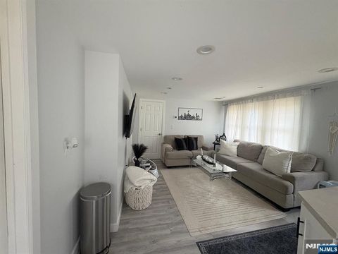 Photo of 567 Studio RD #2, Ridgefield, NJ 07657 (MLS # 26021686)