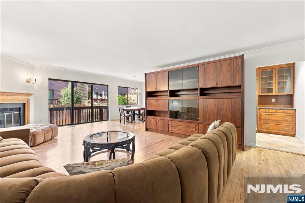 173 Winchester Court 173E