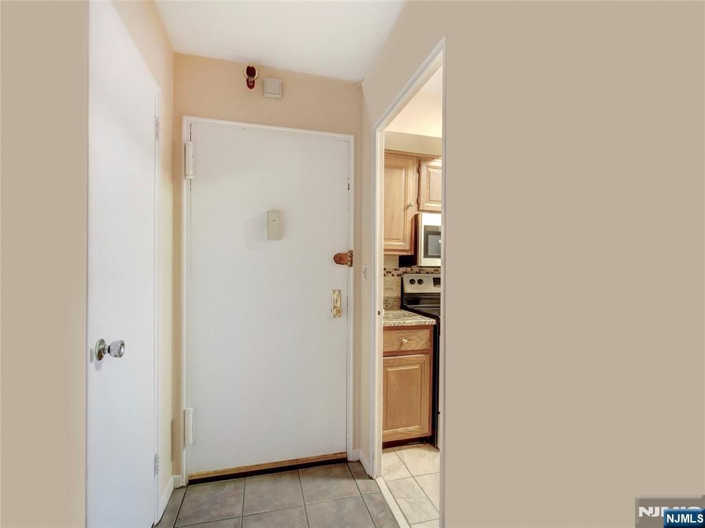 Photo of 377 S Harrison Street #9E, East Orange, NJ 07018 (MLS # 26008479)