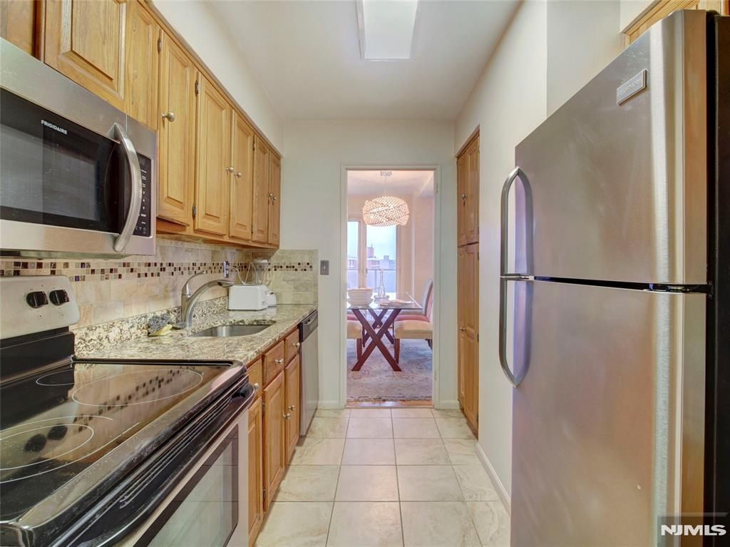 Photo of 377 S Harrison Street #9E, East Orange, NJ 07018 (MLS # 26008479)