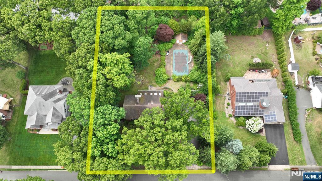 9 Lyncrest Drive