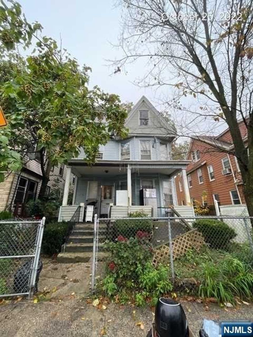 Welcome to this charming spacious colonial that features generous sized rooms , large kitchen , open front porch,large backyard ,located close to public commuter lines, schools,houses of worship,shopping centers, Seton Hall University, and close to Monte Irvin and Vailsburg parks/recreational areas being sold strictly as is in its present condition and buyer is responsible to apply for and obtain all City of Newark required certificates to close all offers should be emailed with proof of funds and pre qualification of a renovation loan