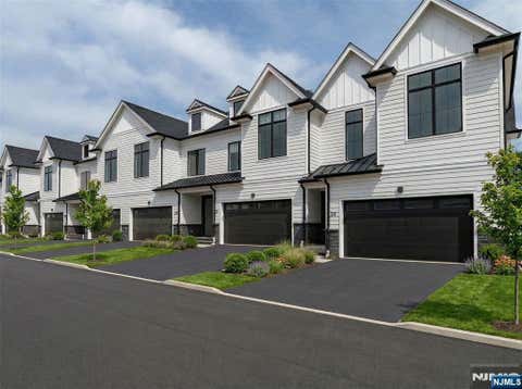 Photo of 9 Feldman #9, Paramus, NJ 07652 (MLS # 26025686)