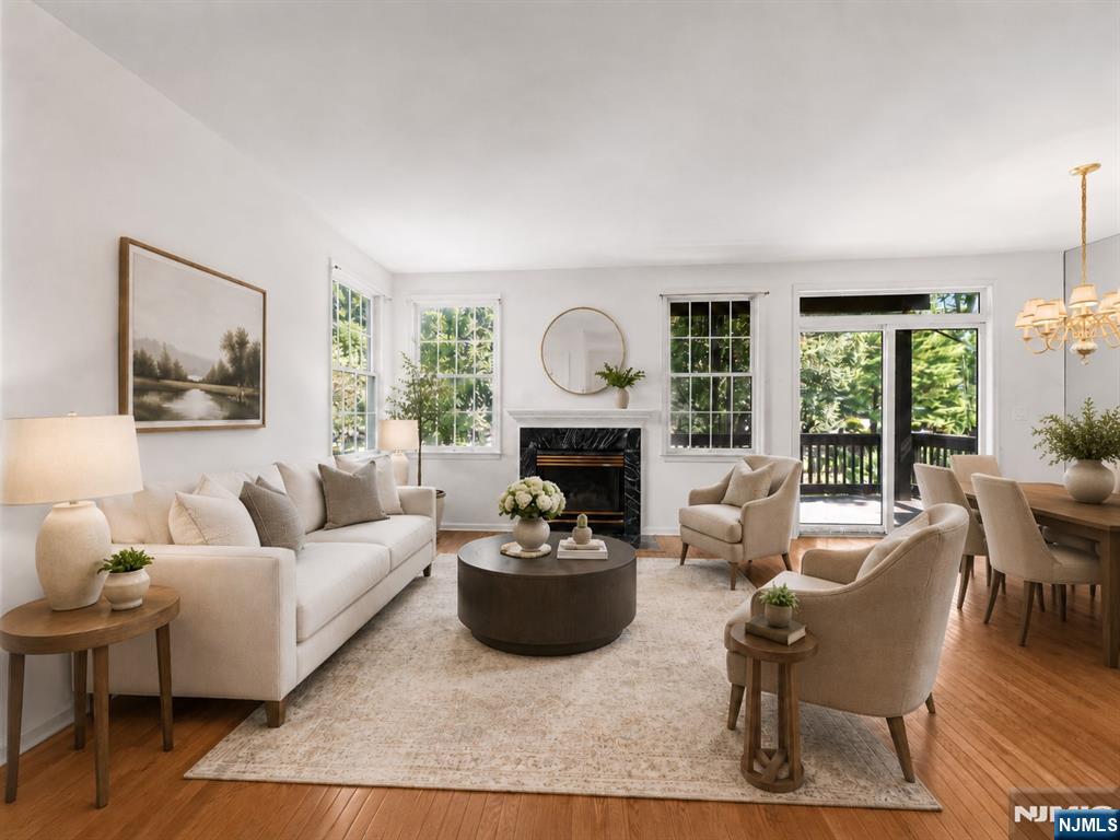 34 Spring Hollow