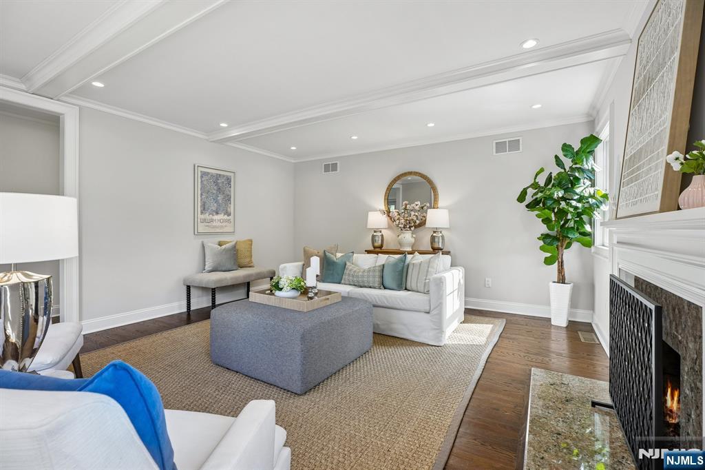 11 Mount Vernon Road