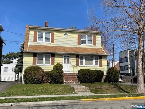 Photo of 529 Fern Avenue, Lyndhurst, NJ 07071 (MLS # 26011253)