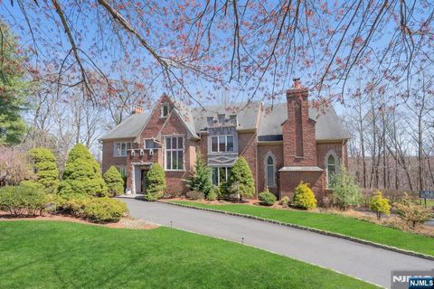 14 Forest Ridge Road Upper Saddle River NJ 07458