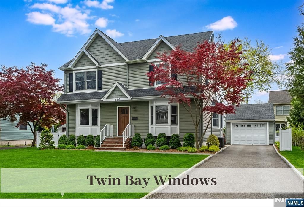 Photo of 440 Dorchester Road, Ridgewood Village, NJ 07450 (MLS # 26006574)