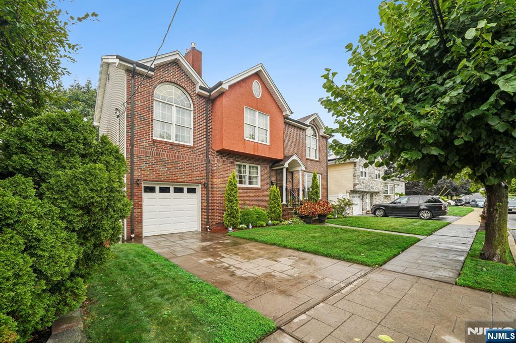 18 Gail Place