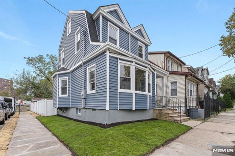 Photo of 140 Brookside Avenue, Irvington, NJ 07111 (MLS # 25042995)