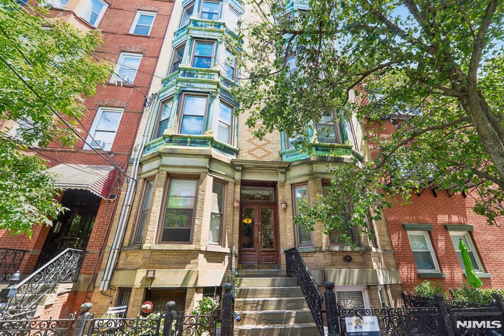 703 Park Avenue