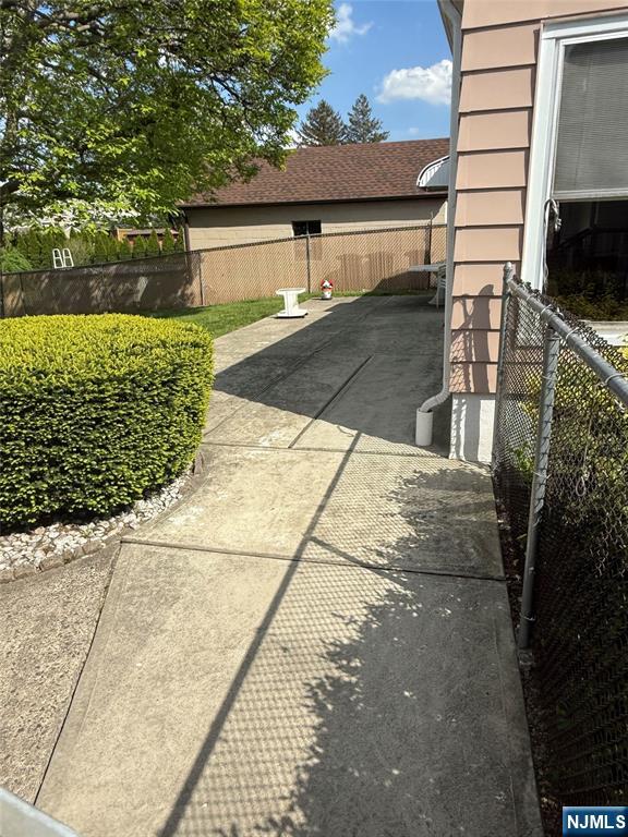 203 Charlton Avenue