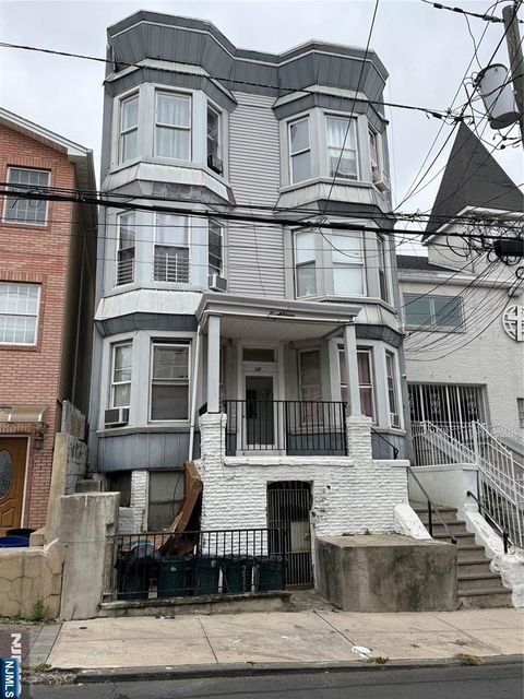Photo of 18 Graham Street, Jersey City, NJ 07307 (MLS # 26012039)