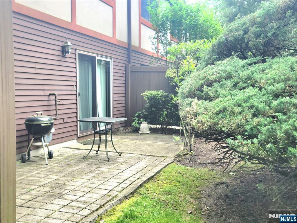 59 Linwood Avenue 59