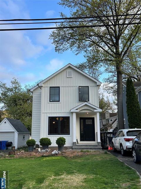 Photo of 8 Virginia St, Tenafly, NJ 07670 (MLS # 26013561)