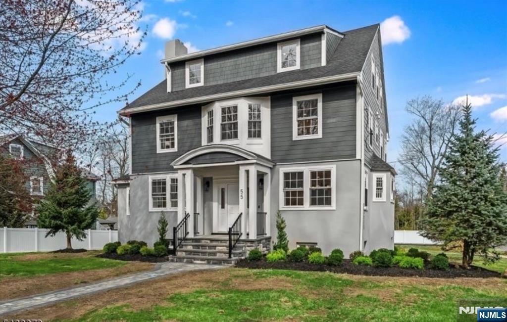 Photo of 55 Forest Avenue, Caldwell, NJ 07006 (MLS # 26011504)