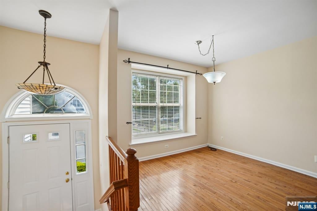 533 Coventry Drive