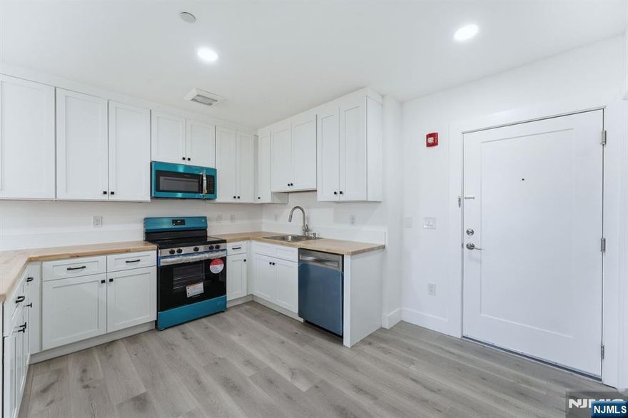 Welcome to the community at Shepherds Lane Commons, nestled in the heart of Totowa, NJ! Unit 409 is a charming 2-bedroom, 1.5-bathroom apartment offering the perfect blend of comfort & convenience. Step inside to discover a thoughtfully designed layout that maximizes every square foot. The spacious living area is ideal for relaxing or entertaining, while the well-appointed kitchen makes mealtime a breeze. Both bedrooms are generously sized & the 1.5 bathrooms ensure practicality for everyday living. Shepherds Lane Commons boasts fantastic community amenities, including a fully equipped gymâ€”no more excuses to skip your workouts! Parking is a breeze here, too, with plentiful outdoor spaces for you and your guests, plus the option for covered parking at just $100/month. The location? Unbeatable. Totowa offers a charming suburban vibe with easy access to shopping, dining, and major highways, making your commute or weekend adventures effortless. If you're searching for a home that checks all the boxes, the community at Shepherds Lane Commons is ready to welcome you. Shepherds Lane Commons: where nature & modern living meet.