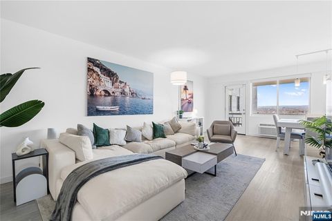 Photo of 307 Prospect Avenue #17D, Hackensack, NJ 07601 (MLS # 26001564)