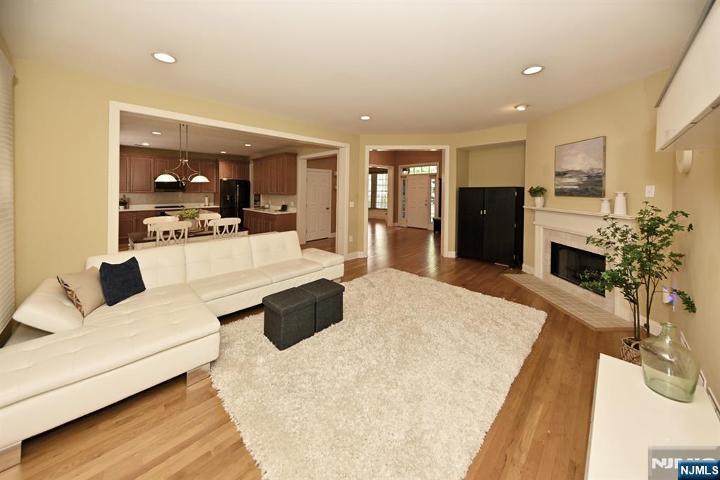 3 Schindler Court