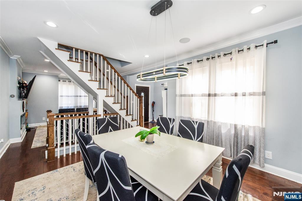 405 Cortlandt Street