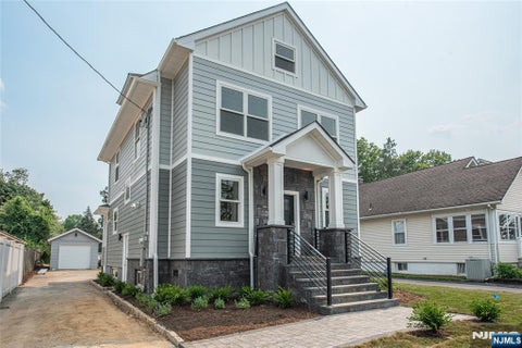 Photo of 58 Van Duyne Avenue, Wayne, NJ 07470 (MLS # 26026845)