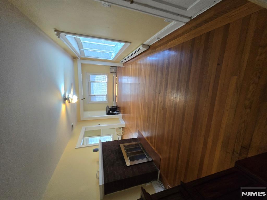 131 Kensington Avenue