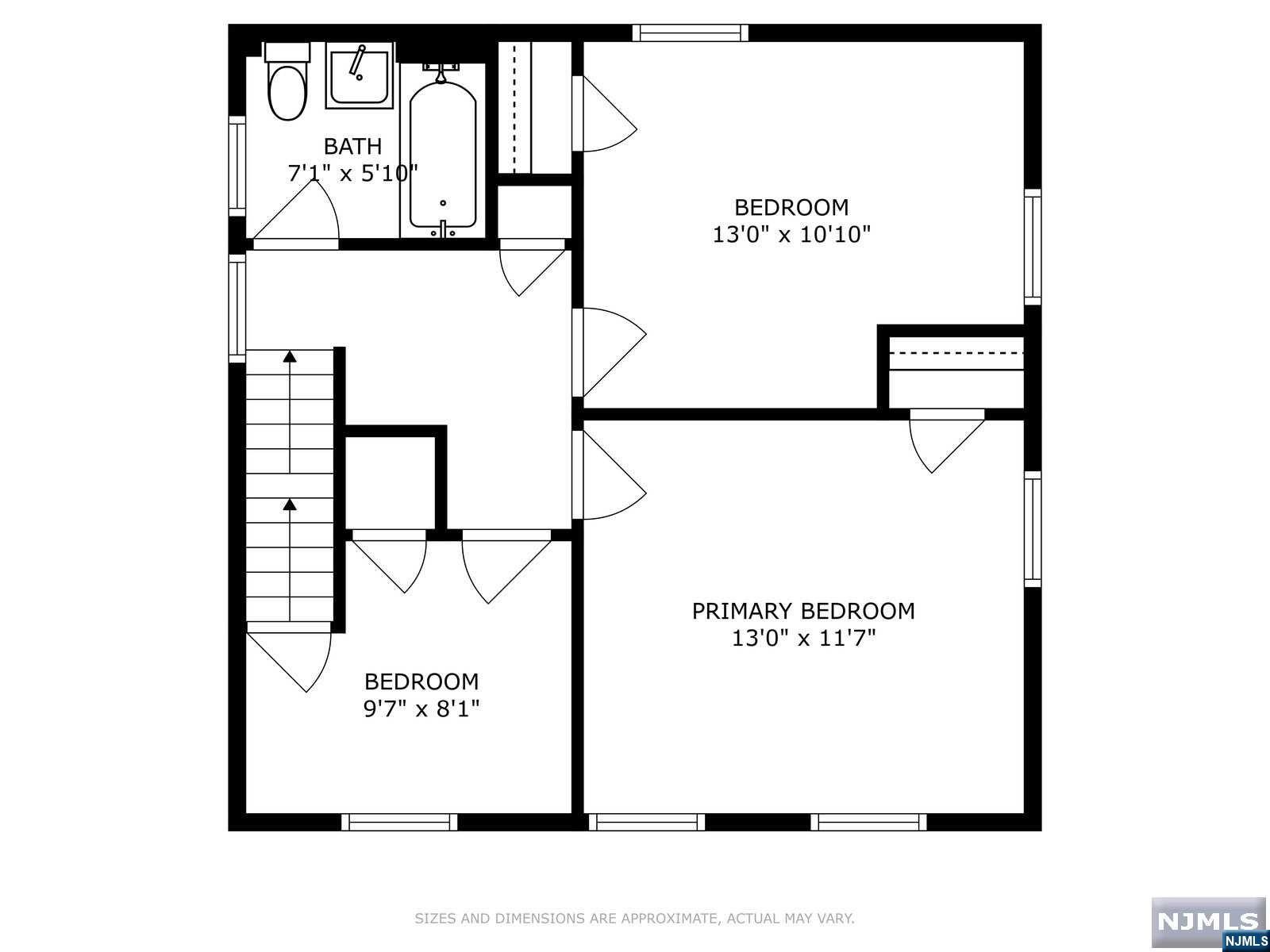 Main image without alt text