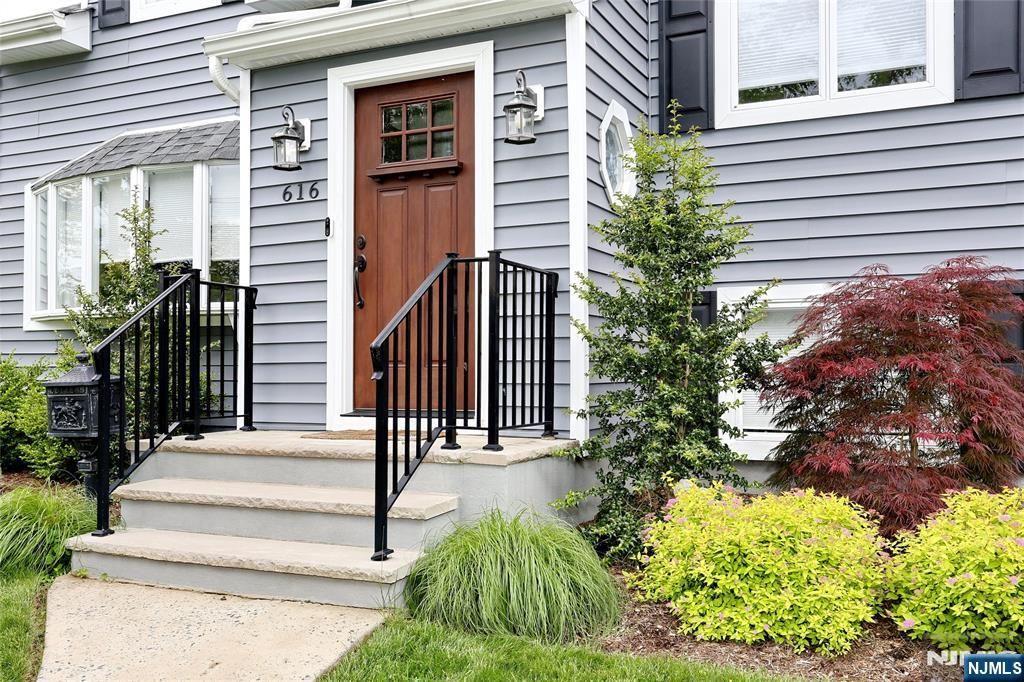 Photo of 616 Bogert Road, River Edge, NJ 07661 (MLS # 26020389)