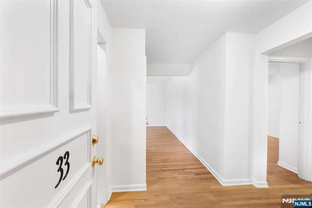 349 Bloomfield Avenue 33
