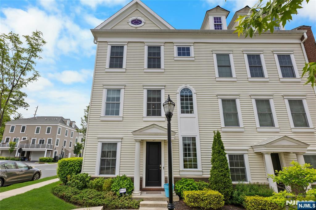 129 Roosevelt Drive