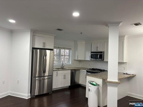 Photo of 200 Laird #107, Cliffside Park, NJ 07010 (MLS # 26033136)