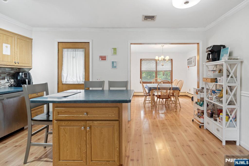 35 Woodward Avenue
