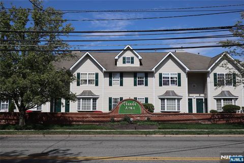 Photo of 34 Chanda Court #D034, Clifton, NJ 07012 (MLS # 26019728)