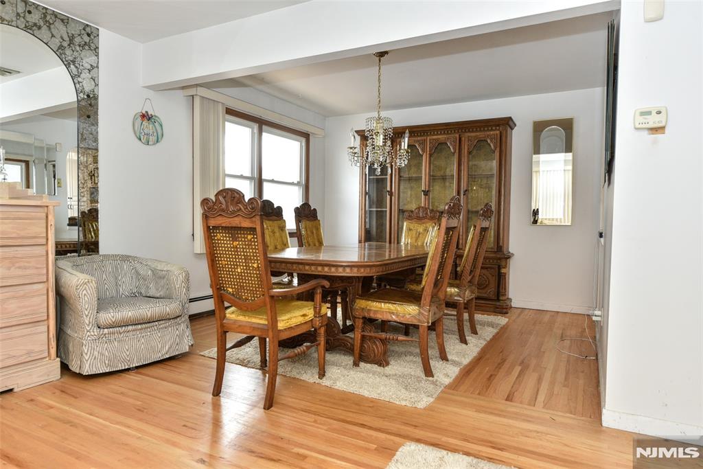 102 Parkview