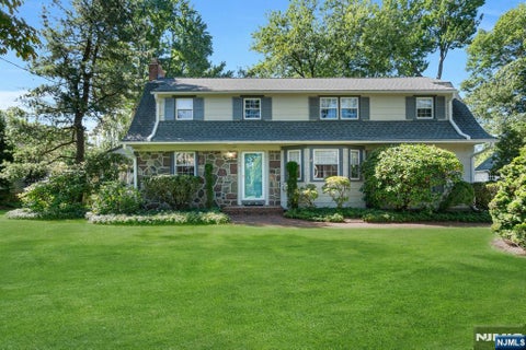Photo of 163 Cottage Road, Wyckoff, NJ 07481 (MLS # 26036630)