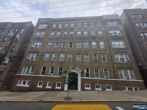 Photo of 325 79th ST #21, North Bergen, NJ 07047 (MLS # 26019334)