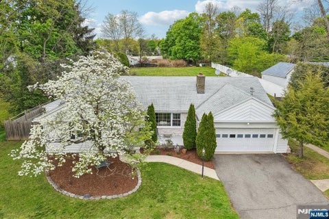 Photo of 921 Linwood Avenue, Ridgewood Village, NJ 07450 (MLS # 26035255)