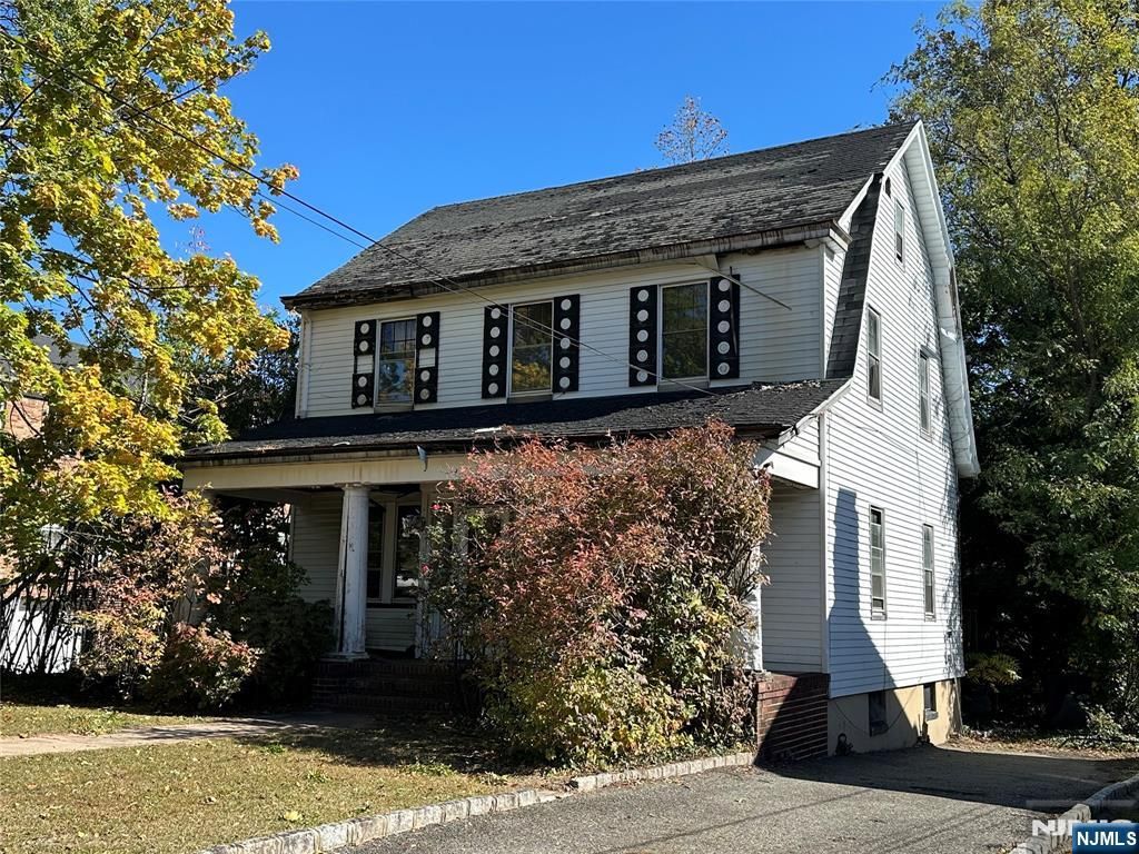 Photo of 30 Walnut Avenue, Millburn, NJ 07041 (MLS # 25037839)