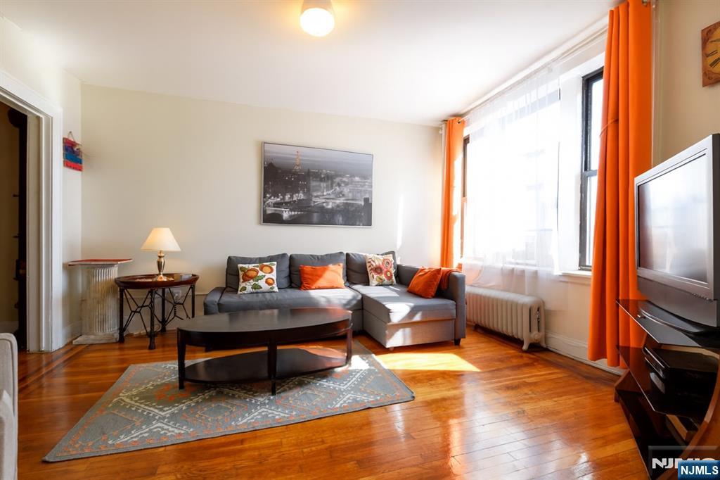 75 Fairview Avenue 35