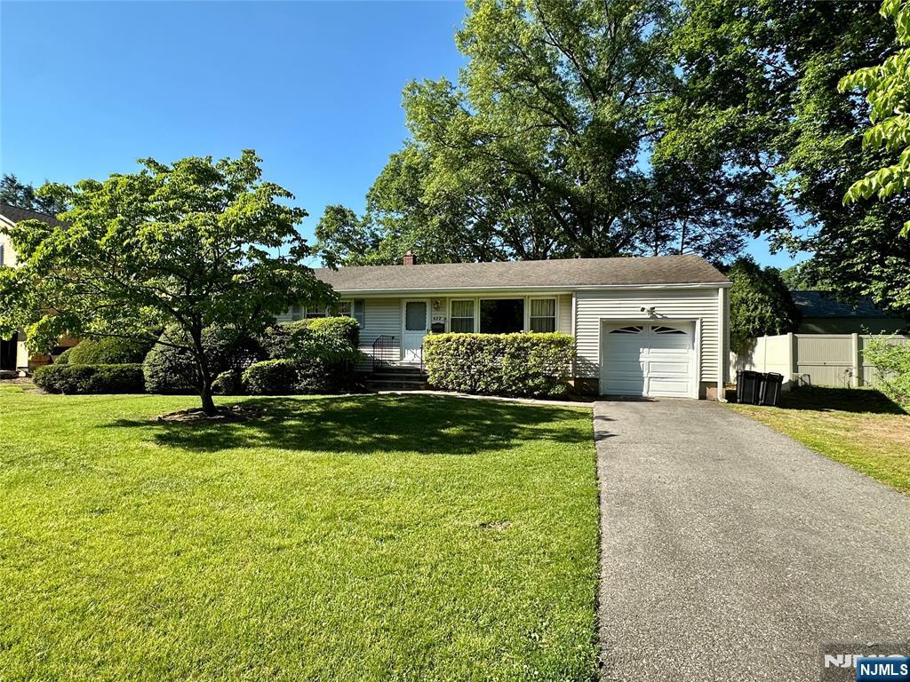 622 Valley Court