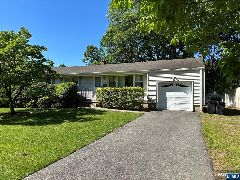622 Valley Court