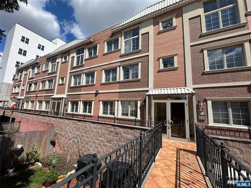 SPACIOUS ONE BEDROOM CONDO IN NEWER BOUTIQUE CONDO BUILDING, ISABEL TERRACE. OFFERING 800+SF OF LIVING SPACE, THIS UNIT OFFERS AN IDEAL OPEN CONCEPT LAYOUT. MODERN KITCHEN FEATURES STAINLESS STEEL APPLIANCES, GRANITE COUNTERTOPS, AMPLE CABINETRY & BREAKFAST BAR. SPACIOUS, KING SIZE BEDROOM TOWARDS THE QUIETER SIDE OF THE BUILDING FEATURES TWO LARGE CLOSETS. THE UPDATED TILED BATHROOM FEATURES A LARGE SOAKING TUB. THE HOME IS COMPLETE WITH THE CONVENIENCE OF CENTRAL AIR AND IN-UNIT WASHER & DRYER. ISABEL TERRACE IS A GATED COMMUNITY IN A TRANQUIL SETTING, JUST STEPS FROM MANY NEARBY SHOPS, RESTAURANTS, CAFES, PARKS AND WITH EASY TRANSPORTATION TO NYC. 1 INDOOR GARAGE PARKING INCLUDED! A SHORT STROLL TO LOVELY BOULEVARD EAST OVERLOOKING MANHATTAN & THE HUDSON RIVER WATERFRONT.