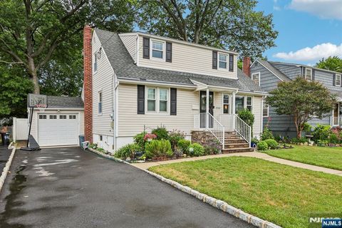 Photo of 436 Myrtle Avenue, Garwood, NJ 07027 (MLS # 26023924)