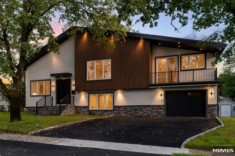 Photo of 62 Asmus Road, Closter, NJ 07624 (MLS # 26026743)