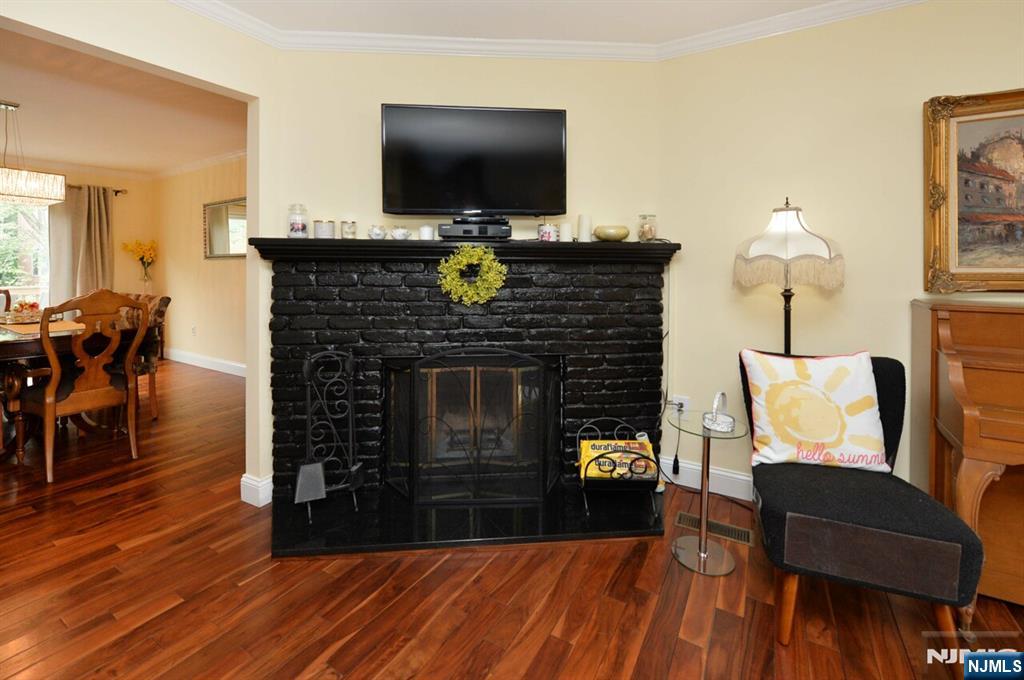 64 Canterbury Lane