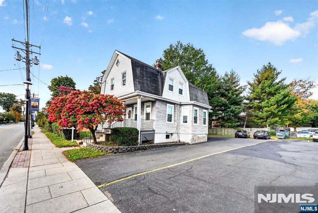 197 Livingston Street