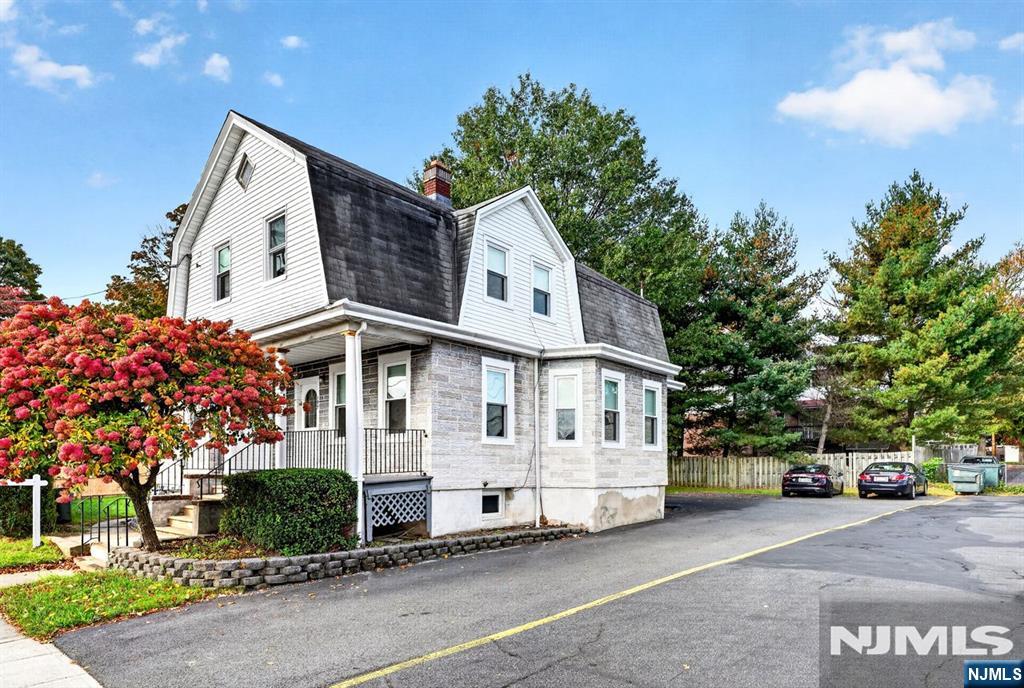 197 Livingston Street