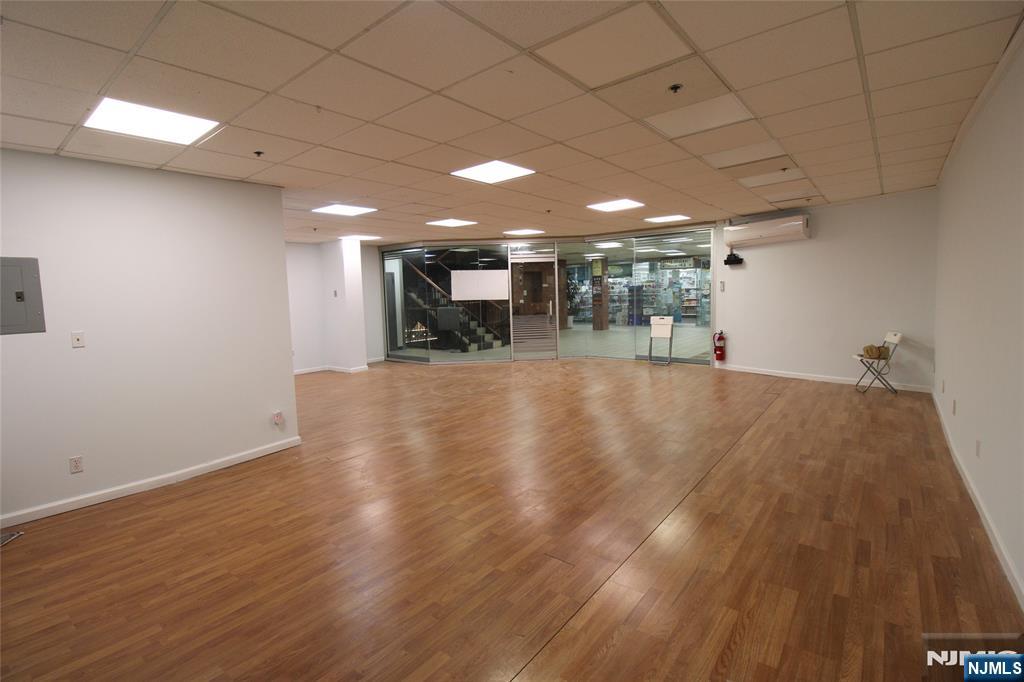 225 Broad Avenue 210