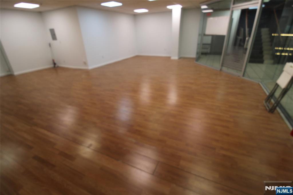 225 Broad Avenue 210